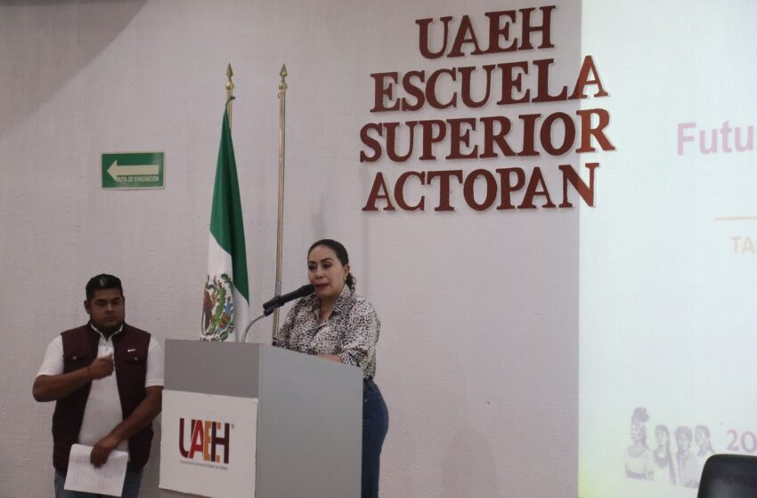  La presidenta municipal, Imelda Cuéllar Cano, reafirma su compromiso con una juventud con oportunidades y un futuro inclusivo