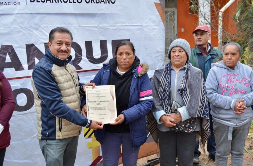  Inauguran pavimentación asfáltica en Taxhuada y llegan dos obras más a Mixquiahuala